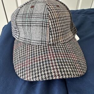 Plaid Houndstooth Cap